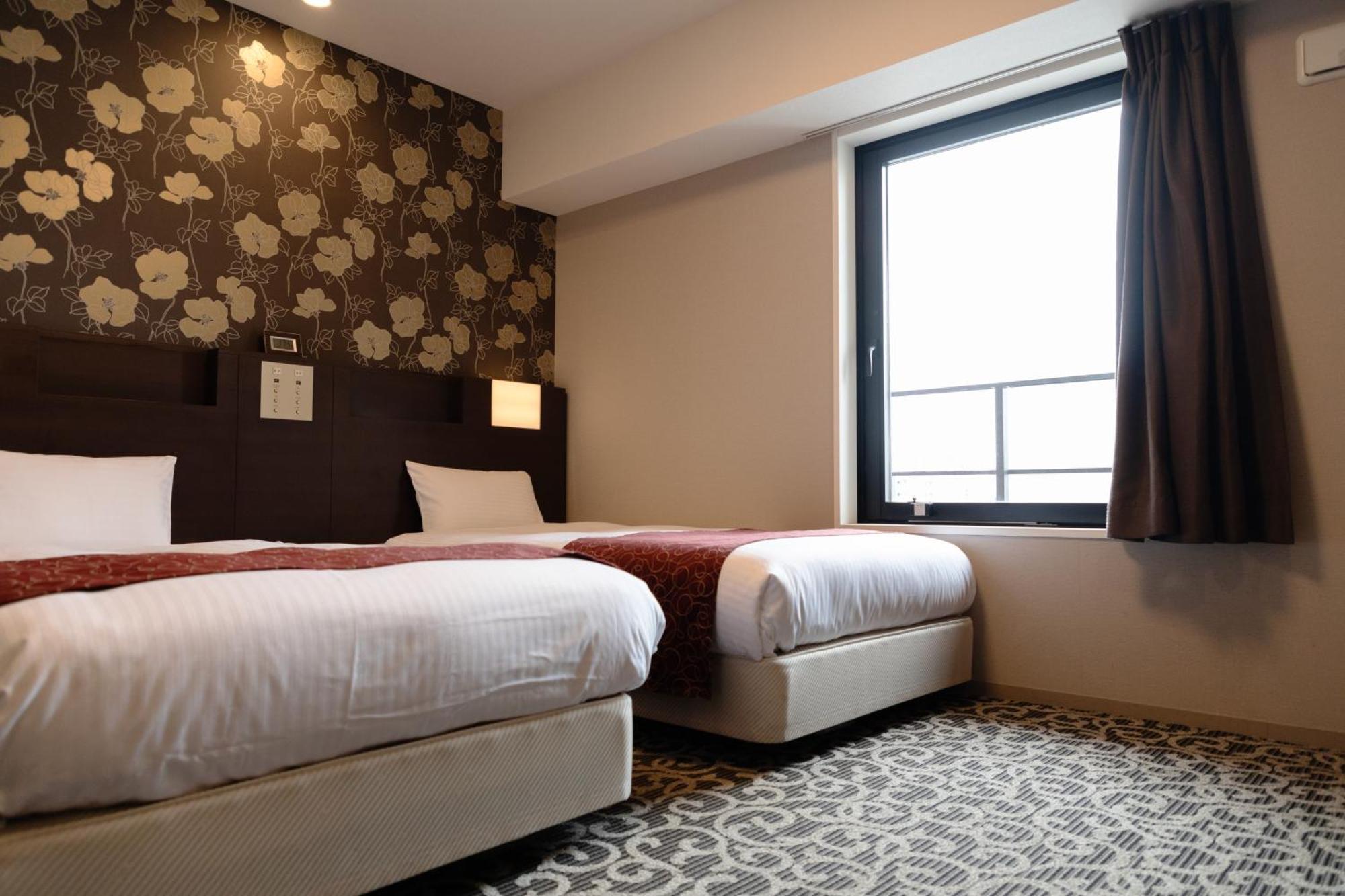Hotel. Links Namba Osaka Bagian luar foto